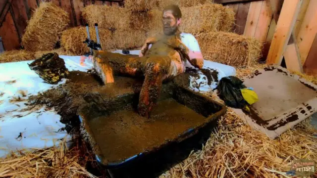 Franky’s Cow Dung Fuckmachine