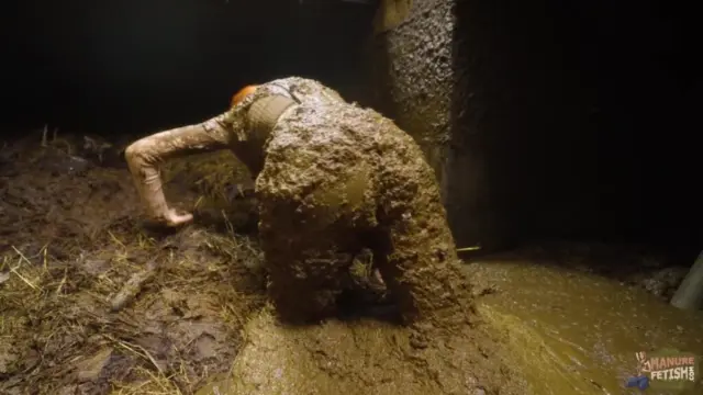 Lyndra Lynn In The Deep Cowshit Channel